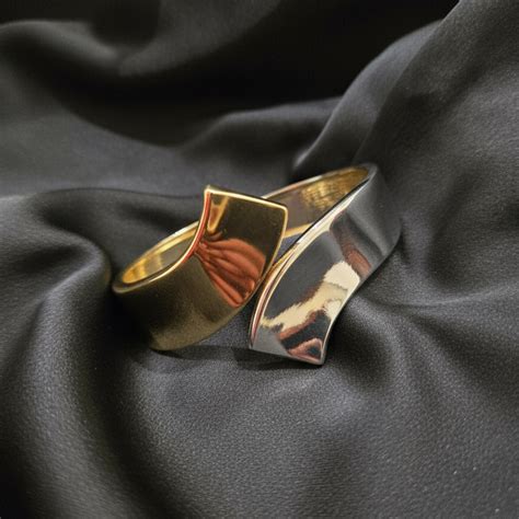 Dual Luxe Curve Cuffs – Reevatara