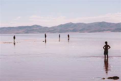 A Guide to Utah's Pink Lake at Stansbury Island | Simply Wander