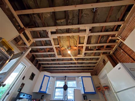 Discovered original tin ceiling in our 1920 foursquare! : r/centuryhomes