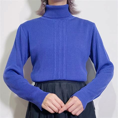 blue high neck knit top | LEMON