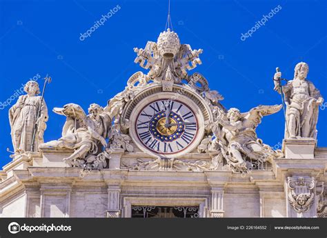 Vatican September 2018 Detail Peter's Basilica Vatican World's Largest ...