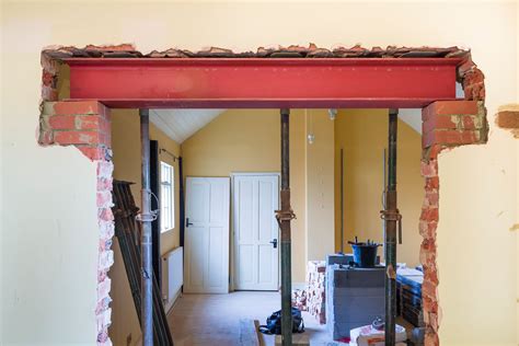 How to tell if a wall is load-bearing or not | Homebuilding