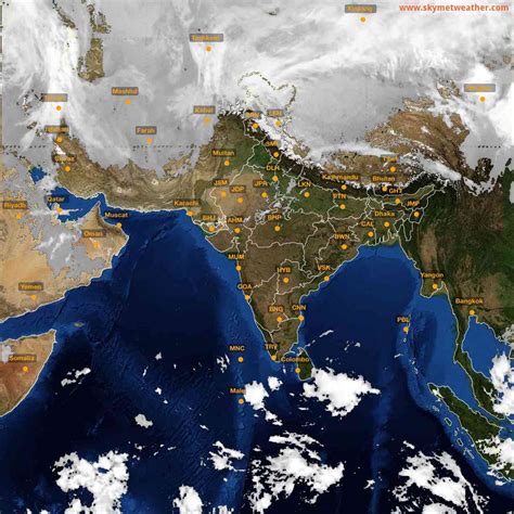 Live INSAT-3D Satellite Image India: Cloud & Rain Animation (2025) | Skymet