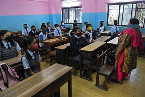 West Bengal govt will reopen schools after 85% students are vaccinated: AG