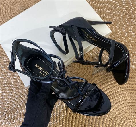 yves saint laurent ayakkabi patent leather with black 11 cm topuklu siyah