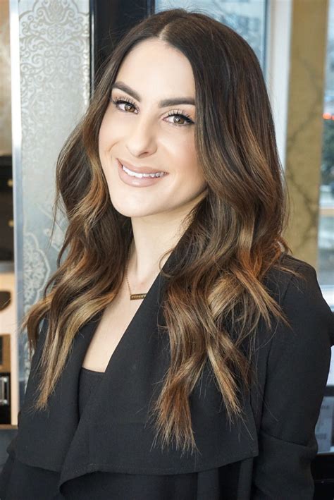 Discovering The Intriguing Emily Compagno Measurements