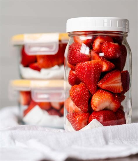 The Best Way To Store Strawberries To Keep Them Fresh Longer