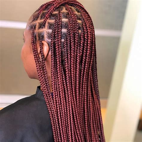 Stunning Burgundy Knotless Braids