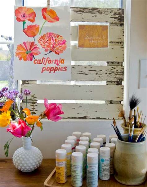 Decoración de una Pequeña Oficina dentro de la Cocina - Decoracion.IN