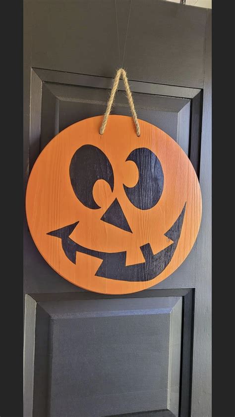 DIY Halloween Wreath Decorations