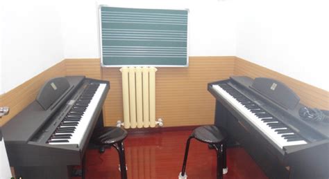 钢琴教室图片大全,大学钢琴室图片,室钢琴_大山谷图库