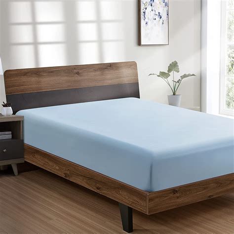 Amazon.com: FreshCulture Twin XL Fitted Sheet Only - Hotel Quality ...