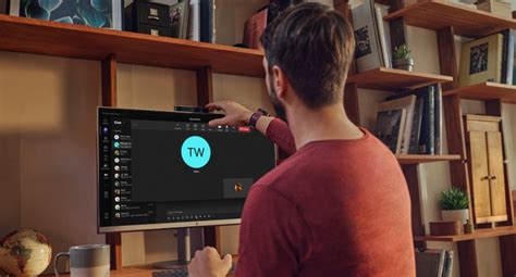 HP OmniStudio X All-in-One 32-c0075in Desktop PC - 16 GB RAM - (BD1E8PA ...