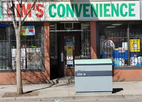 Kim Convenience Store 的图像结果