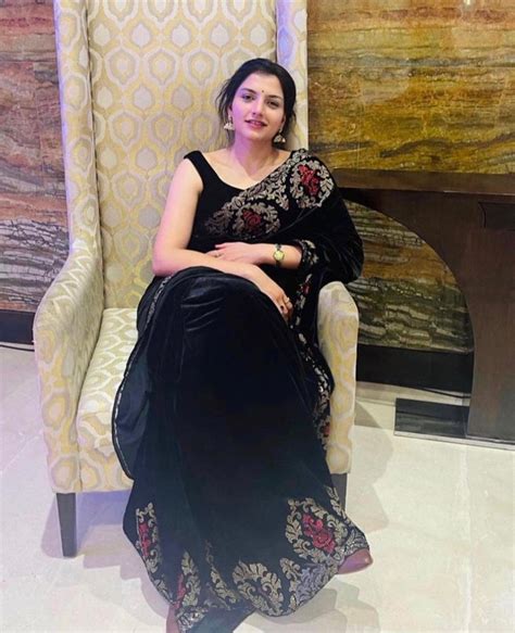 सोशल मीडिया से बनाई दूरी साध्वी की तरह जिया जीवन, परी बिश्नोई ने ऐसे ...