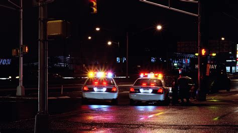 Três russos detidos em Nova Iorque por tráfico de material de guerra encontrado na Ucrânia ...