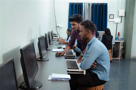 Safa College of Arts & Science