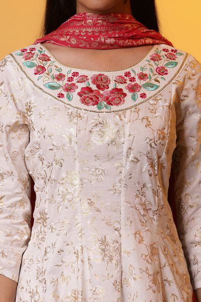 Buy Diwali Edit for Women | Diwali Edit Online in India – shopforaureliaIn