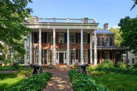 A Guide to Common New England Home Styles