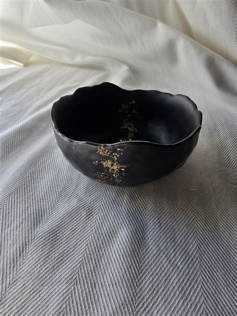 Yama Bowl – Poured Elements