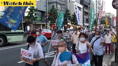 日本民众上街游行抗议举办奥运：不花心思解决疫情 不考虑我们的诉求_腾讯视频