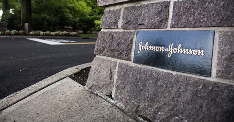 Johnson & Johnson ya no corre riesgo de perder su calificación AAA ...