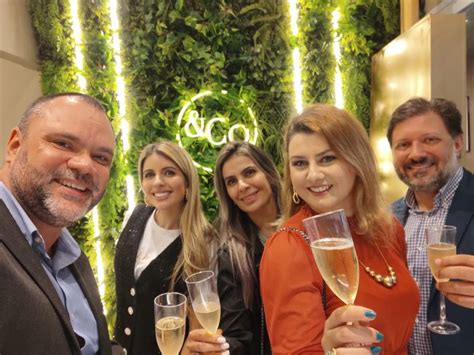 Dia de inauguração, mais uma unidade Laser&Co. | Diane Vasconcelos