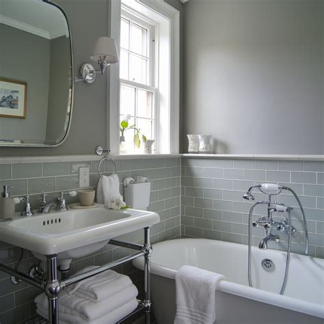21 Small Bathroom Color Ideas – The DIY Desire