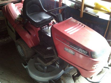 Trattorino tagliaerba Honda Hydrostatic 2218   annunci  