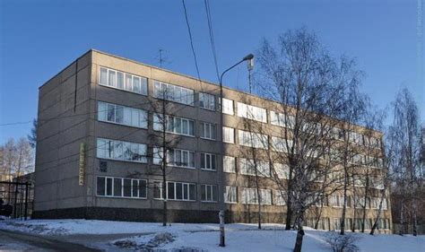 Уральский железнодорожный техникум в Екатеринбурге