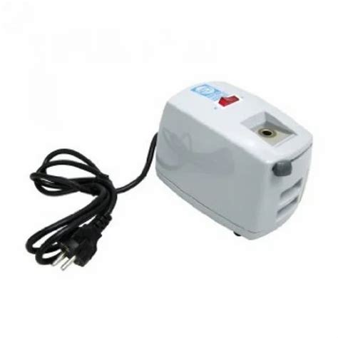 Biomedical Accessories - Welch Allyn Ophthalmoscope Trader - Retailer ...