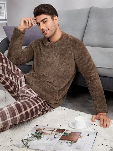 Men Kangaroo Pocket Flannel Lounge Top | Mens pajamas, Mens loungewear ...