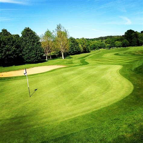 OAK PARK GOLF CLUB (Crondall): Ce qu'il faut savoir pour votre visite