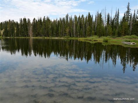 Big Trinity Lake Campground Idaho: Camping Reservations & Amenities