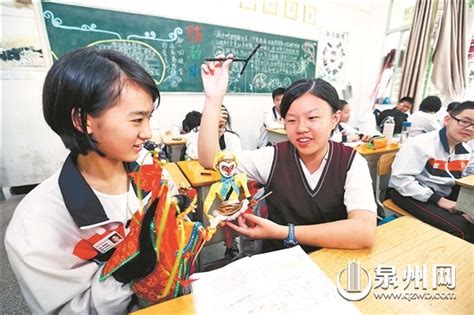 台湾全土で3か月半ぶりに授業再開！学校の進化したコロナ対策 | Domani