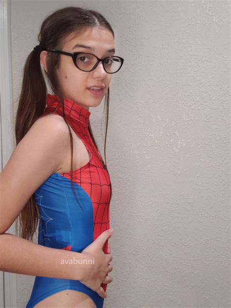 hairy pussy closeup and titty drop