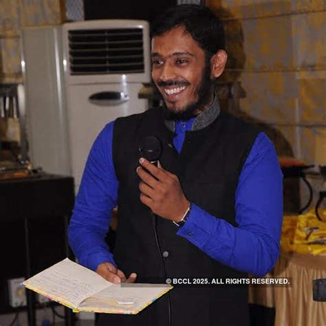 Huzaifa Lakkadshah during Zainuddin Lakkashah's 100th birthday party ...