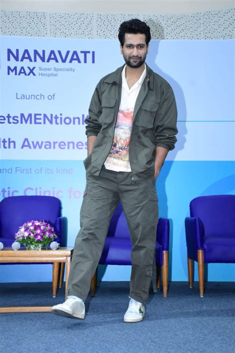 Vicky Kaushal’s Tonal Take On Layer Dressing Is A Masterclass On Making ...