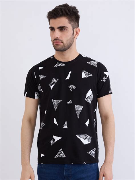 Spykar Black Slim Fit Casual T-Shirt For Men