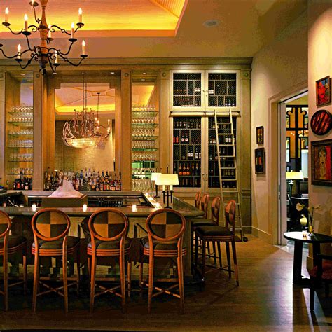 The Most Beautiful Bars in New Orleans | Beautiful bars, Cool bars, New ...