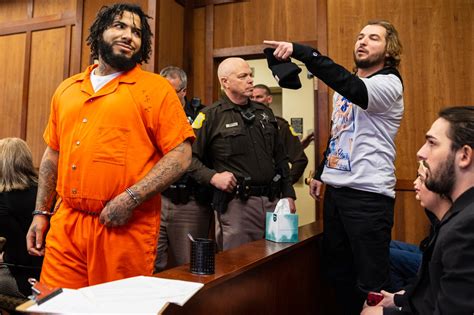 He’s a candidate for sheriff — and accused of murder. ‘I did what any good father would do,’ Aaron S