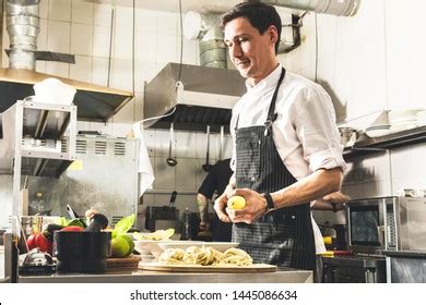 Restaurant Cooking 的图像结果