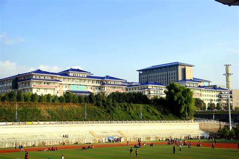 湖南民族职业学院第一，校友会2023岳阳市高职院校排名 - 知乎