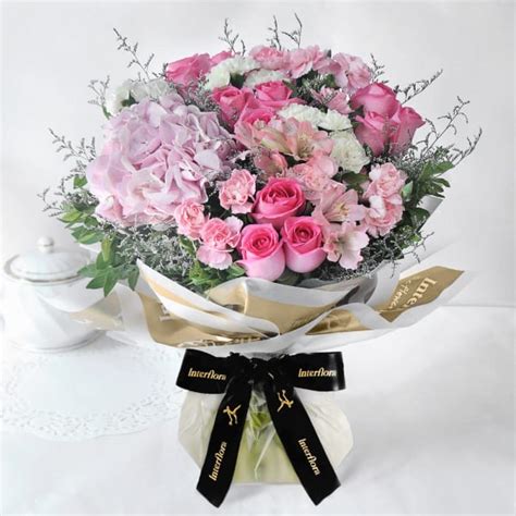 Pink Passion: Order Flowers Online | Interflora India