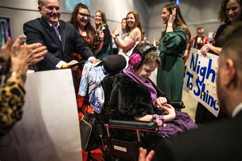 Scenes from A Night to Shine: Tim Tebow Foundation prom for people with ...