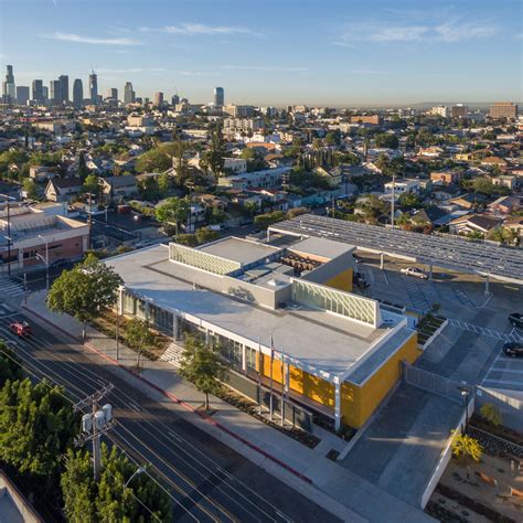 Police Station 的图像结果