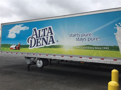 Alta Dena Milk Trailer