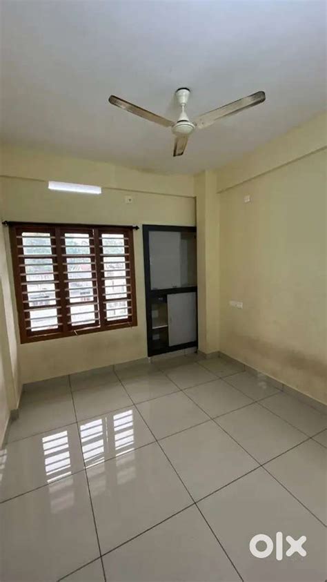2 bhk ground floor house for rentv at Vaduthala Ernakulam. - For Rent ...