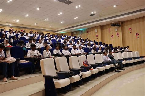 Python Django 7 Hour Course 的图像结果