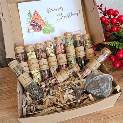 Christmas Tea Gift Set Elegant Tea Collection for Holiday Gifting 12 ...